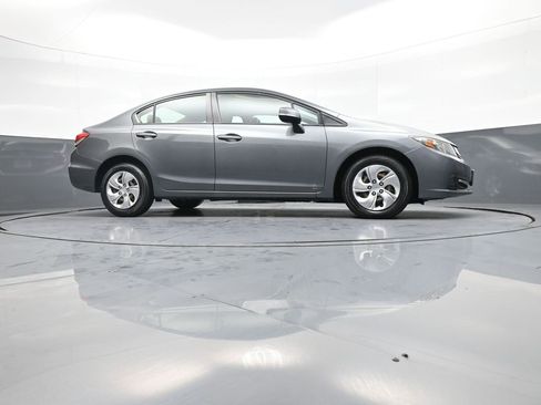 Used 2013 Honda Civic LX image 28