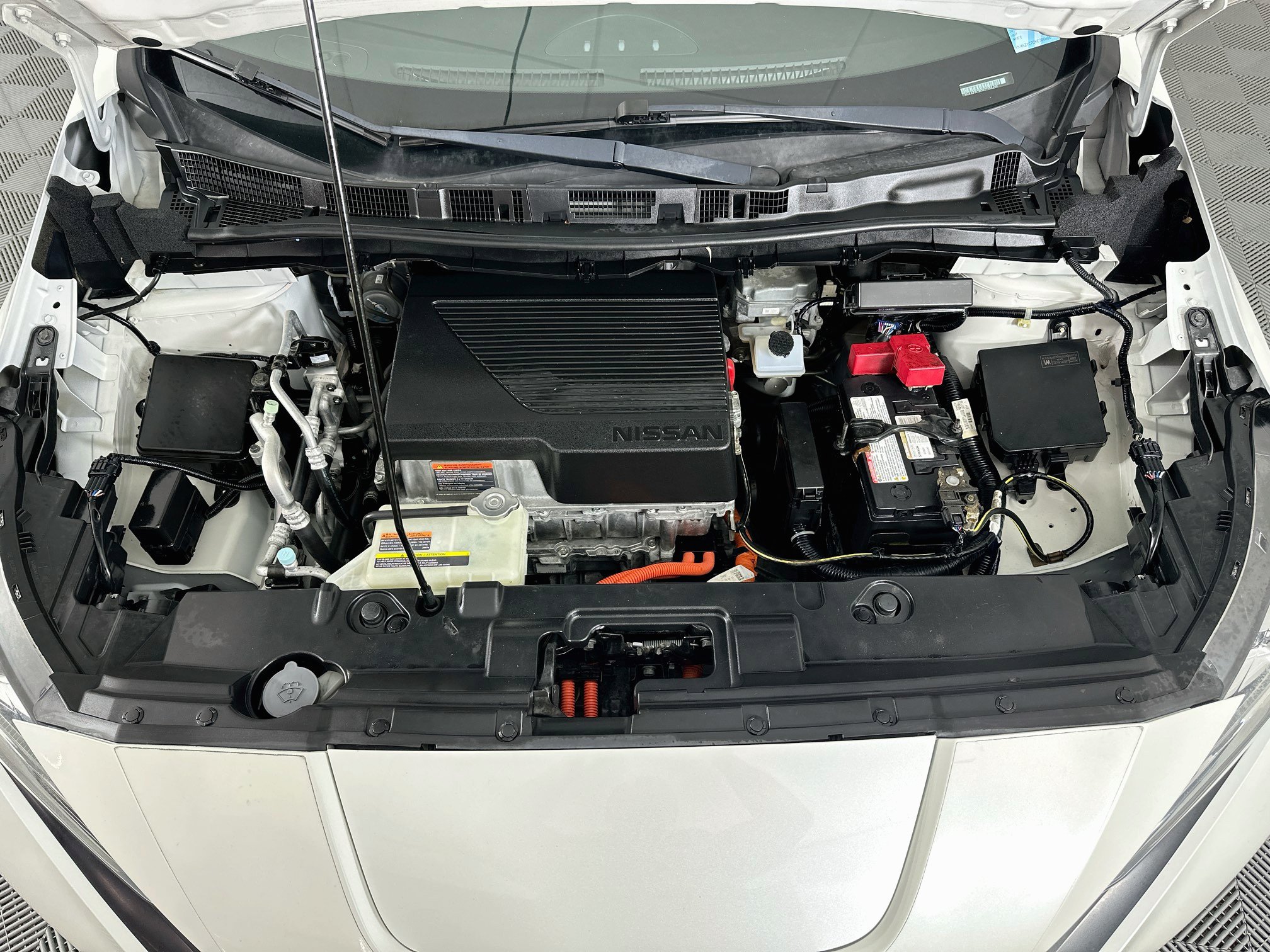 Used 2019 Nissan Leaf SL w/ SL Technology Package FWD image 33