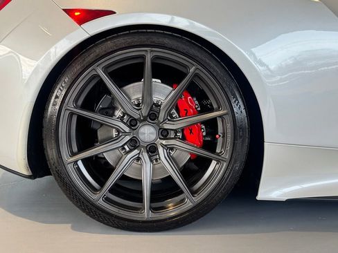 Used 2020 Acura NSX image 18