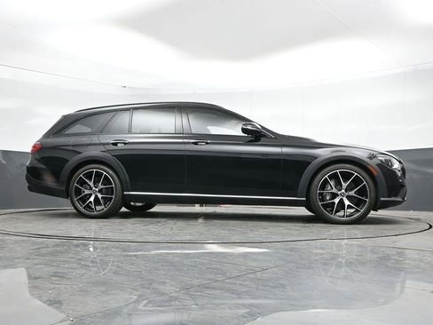 Used 2022 Mercedes-Benz E 450 4MATIC All-Terrain Wagon image 42