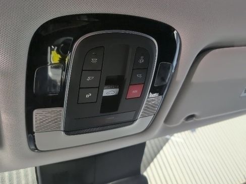 Used 2023 Hyundai Palisade SEL image 18