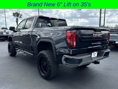 Used 2025 GMC Sierra 1500 SLT AWD/4WD image 7