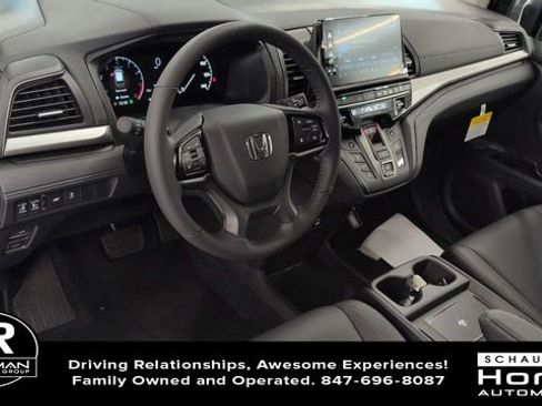 Used 2026 Honda Odyssey EX-L image 4