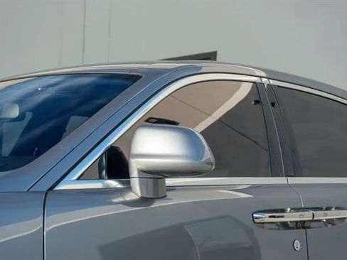 Used 2019 Rolls-Royce Ghost image 30