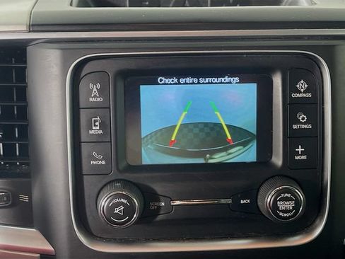 Used 2020 RAM 1500 Classic SLT RWD image 14
