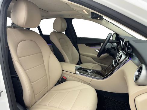 Used 2021 Mercedes-Benz C 300 C 300 image 16