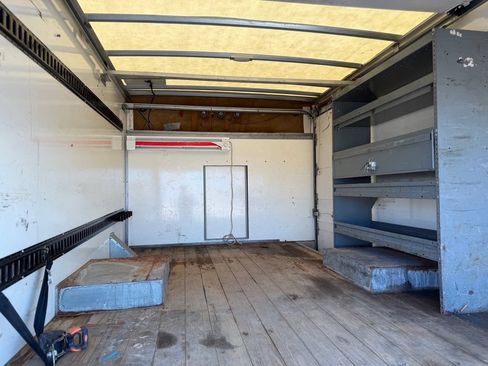 Used 2020 Chevrolet Express 3500 w/ Power Convenience Package RWD image 9