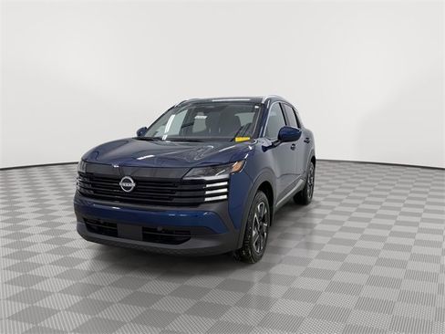 Certified 2025 Nissan Kicks SV w/ SV Premium Package image 5