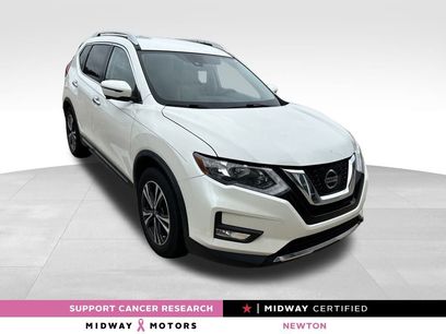 Used 2017 Nissan Rogue SL
