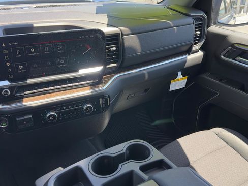 Used 2026 GMC Sierra 1500 Elevation AWD/4WD image 11