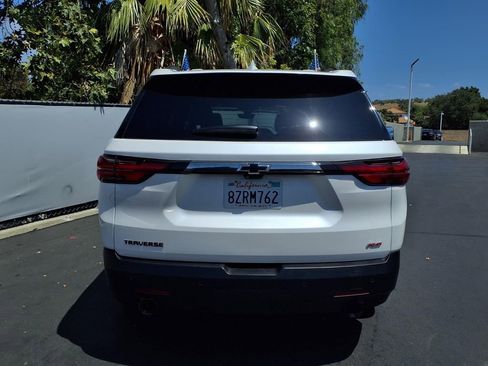 Used 2022 Chevrolet Traverse RS FWD image 6