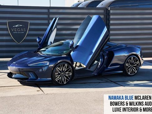 Used 2022 McLaren GT RWD image 1