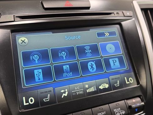 Used 2016 Acura TLX FWD image 21