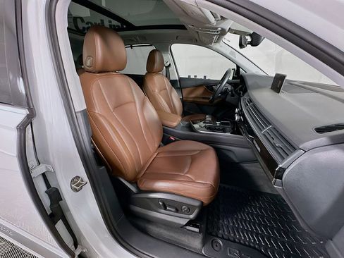 Used 2019 Audi Q7 3.0T Premium Plus w/ Premium Plus Package image 37