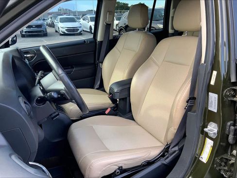 Used 2017 Jeep Compass 75th Anniversary w/ Power Value Group image 7