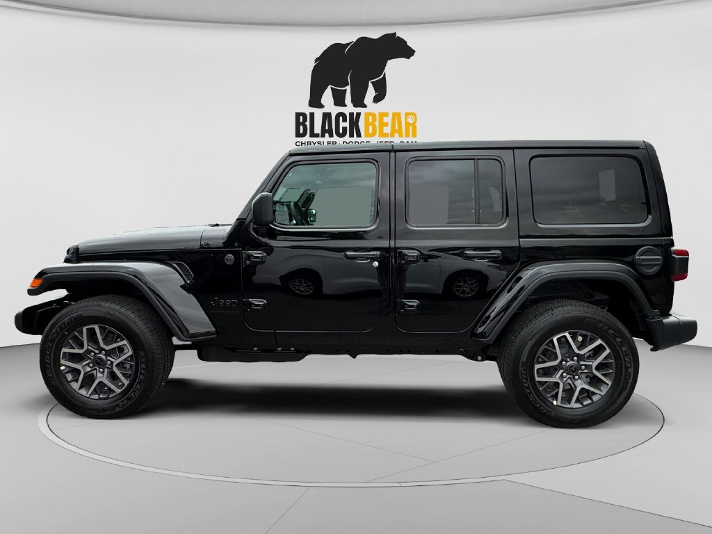 New 2026 Jeep Wrangler Unlimited Sahara AWD/4WD image 6