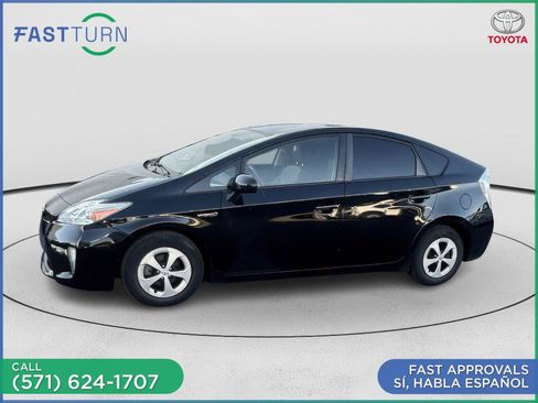 Used 2014 Toyota Prius Four FWD image 18