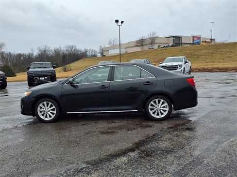 Used 2012 Toyota Camry XLE image 23