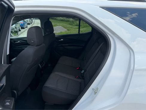 Used 2019 Chevrolet Equinox LT AWD/4WD image 37