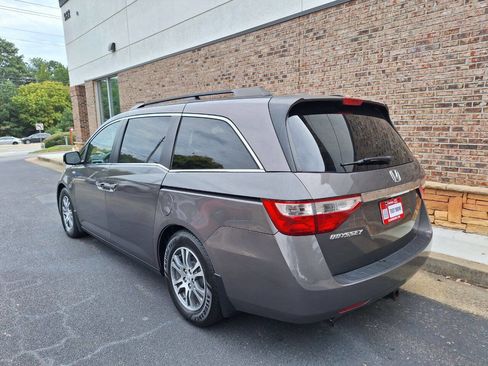 Used 2011 Honda Odyssey EX-L image 3