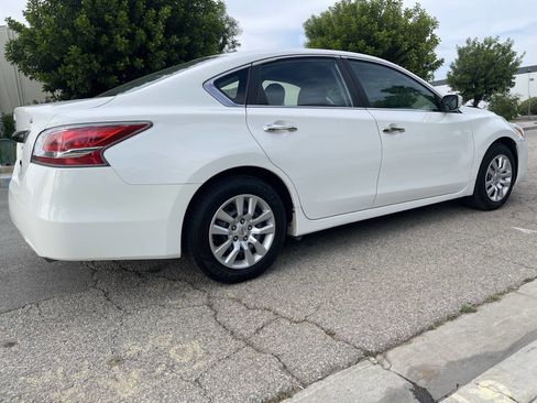 Used 2015 Nissan Altima 2.5 S image 6