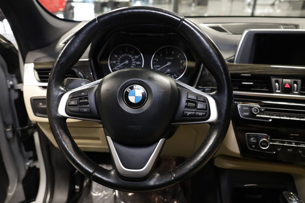 Used 2017 BMW X1 sDrive28i FWD image 22