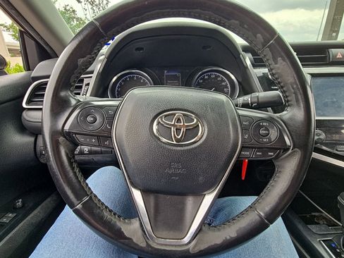 Used 2019 Toyota Camry SE image 15