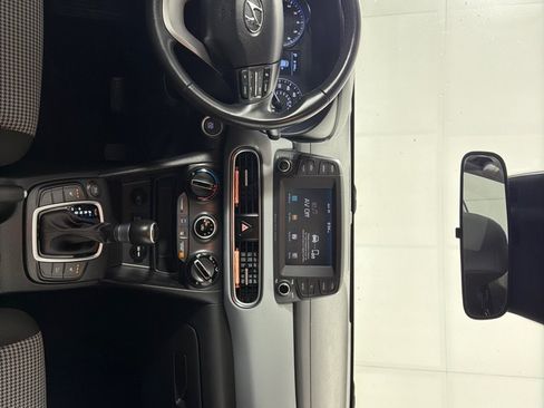 Used 2021 Hyundai Kona SEL FWD image 24