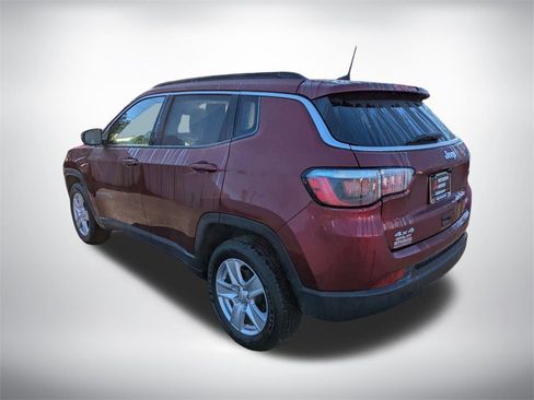 Used 2022 Jeep Compass Latitude w/ Convenience Group image 6