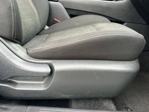 Used 2023 Nissan Rogue SV AWD/4WD image 47