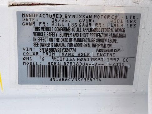 Used 2025 Nissan Sentra SV FWD image 34