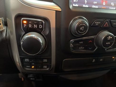 Used 2019 RAM 1500 Big Horn AWD/4WD image 23