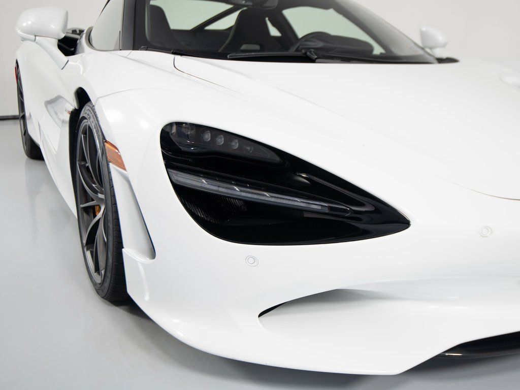 Used 2025 McLaren 750S RWD image 36
