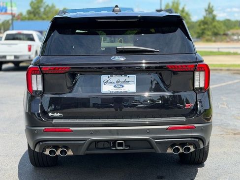 Certified 2025 Ford Explorer ST w/ Sun And Sound Package AWD/4WD image 9