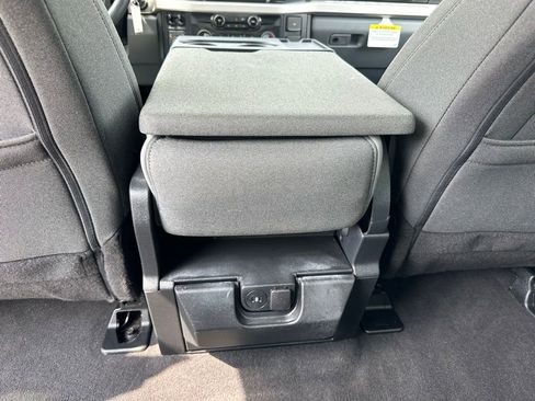 Used 2025 Ford F250 XLT AWD/4WD image 23