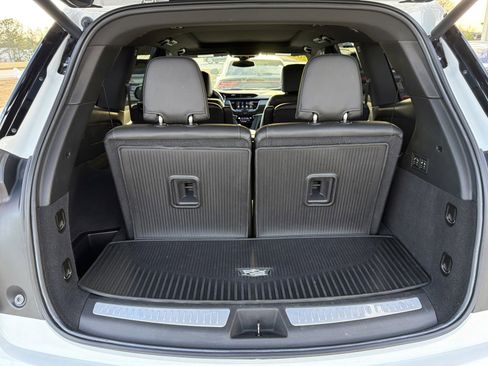 Used 2022 Cadillac XT6 Premium Luxury w/ LPO, Floor Liner Package image 19
