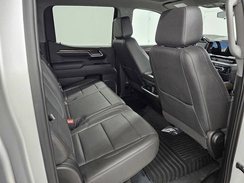 Used 2022 GMC Sierra 1500 Elevation w/ Elevation Premium Package AWD/4WD image 28