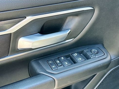 Used 2025 RAM 1500 Big Horn AWD/4WD image 18