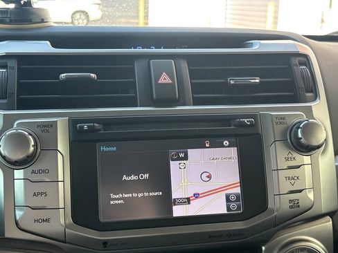 Used 2017 Toyota 4Runner SR5 Premium RWD image 12