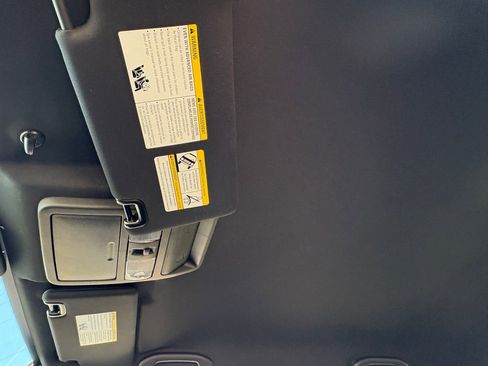 New 2026 Nissan Frontier SV image 22