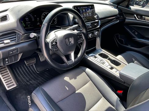 Used 2022 Honda Accord Sport image 18