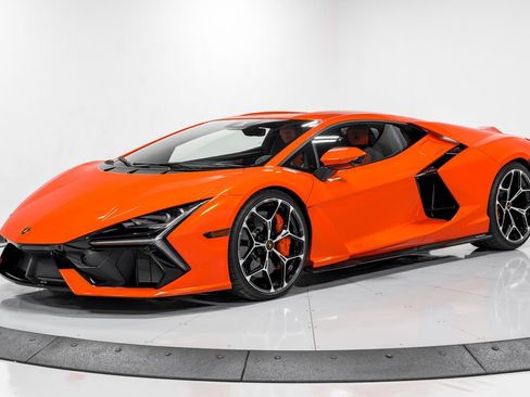 Used 2024 Lamborghini Revuelto AWD/4WD image 7