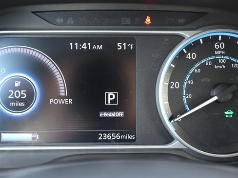 Used 2023 Nissan Leaf SV Plus image 40