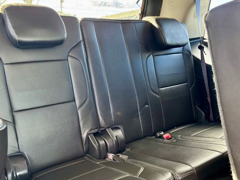 Used 2016 Chevrolet Tahoe LT image 12