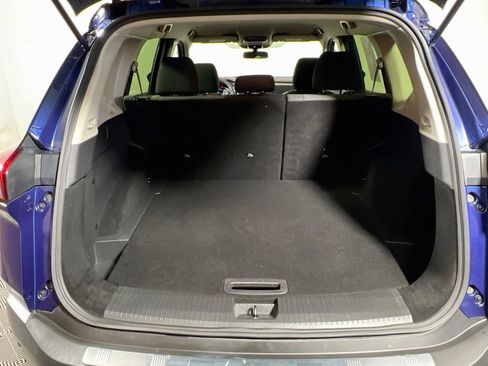 Used 2023 Nissan Rogue SV AWD/4WD image 21