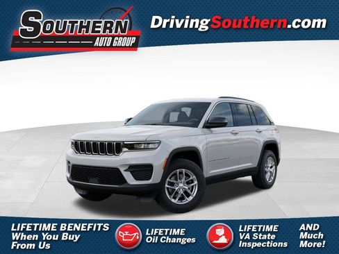 New 2025 Jeep Grand Cherokee Laredo X w/ Trailer Tow Package AWD/4WD image 1