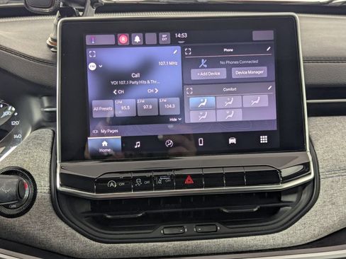 Used 2022 Jeep Compass Latitude FWD image 20