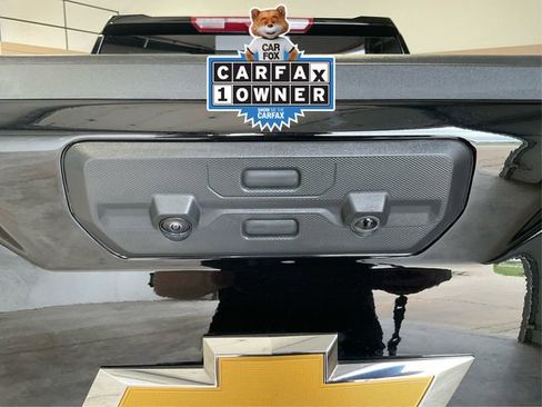 Used 2024 Chevrolet Silverado 1500 High Country w/ High Country Premium Package image 13