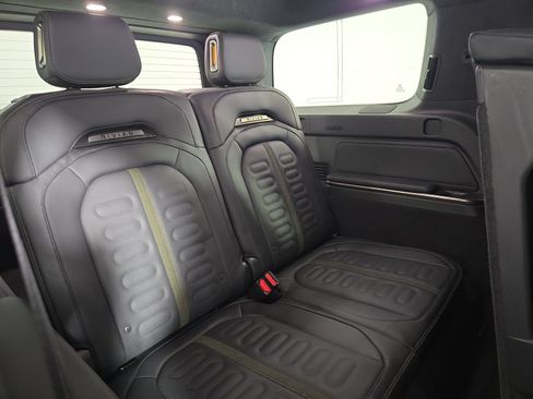 Used 2024 Rivian R1S Adventure AWD/4WD image 25