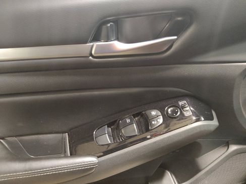 Used 2023 Nissan Altima 2.5 SV image 27